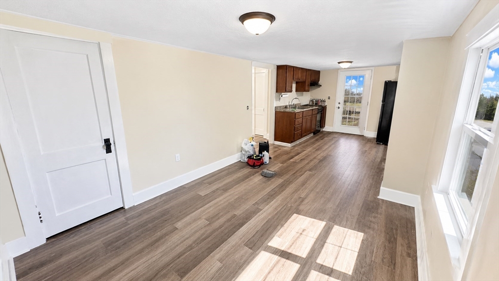 293 Shears Street, Unit 2 Wrentham, MA 02093 - Photo 5 of 10