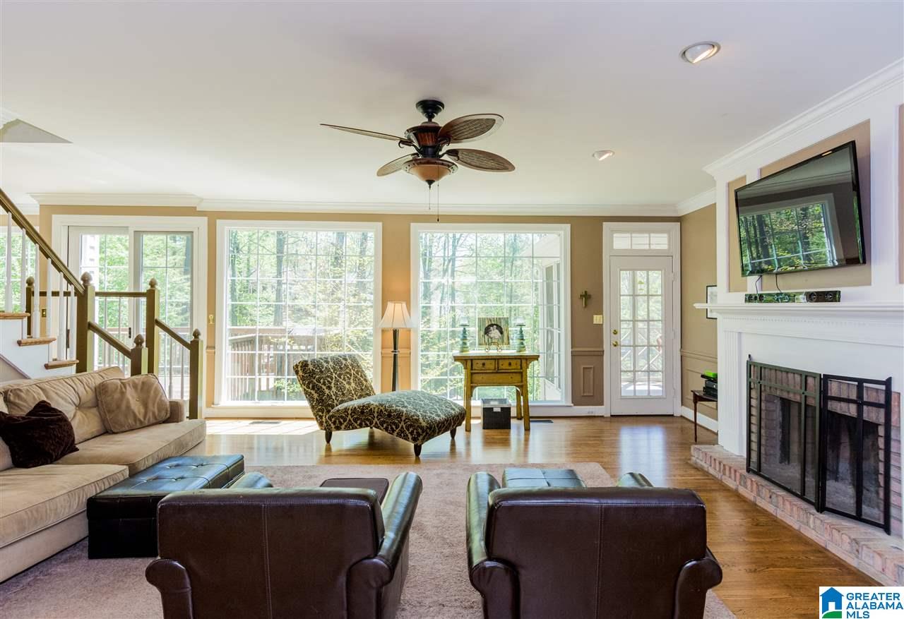 3820 Timberline Way Birmingham, AL 35243 - Photo 2 of 37