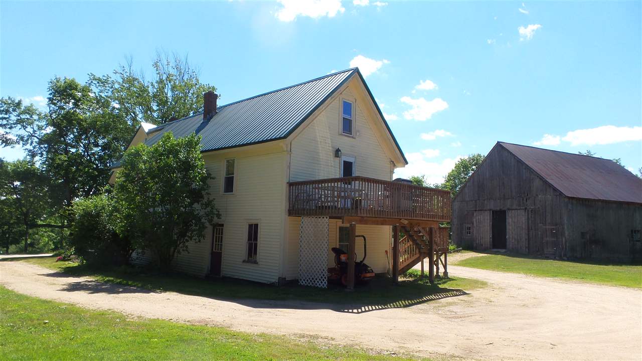 270 Bow Lake Road Barnstead, NH 03218 - Photo 4 of 40