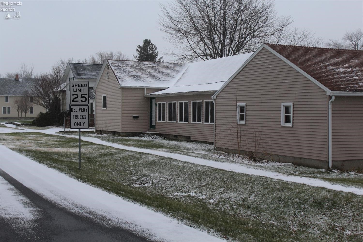311 Berlin Road Huron, OH 44839 - Photo 4 of 10 Gallery Image 4