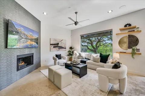 $725,000 | 8110 Ranch Road 2222, Unit 33, Austin, TX 78730