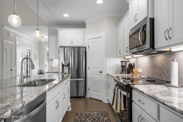 $545,000 | 2267 Reefside Loop Northeast, Leland, NC 28451