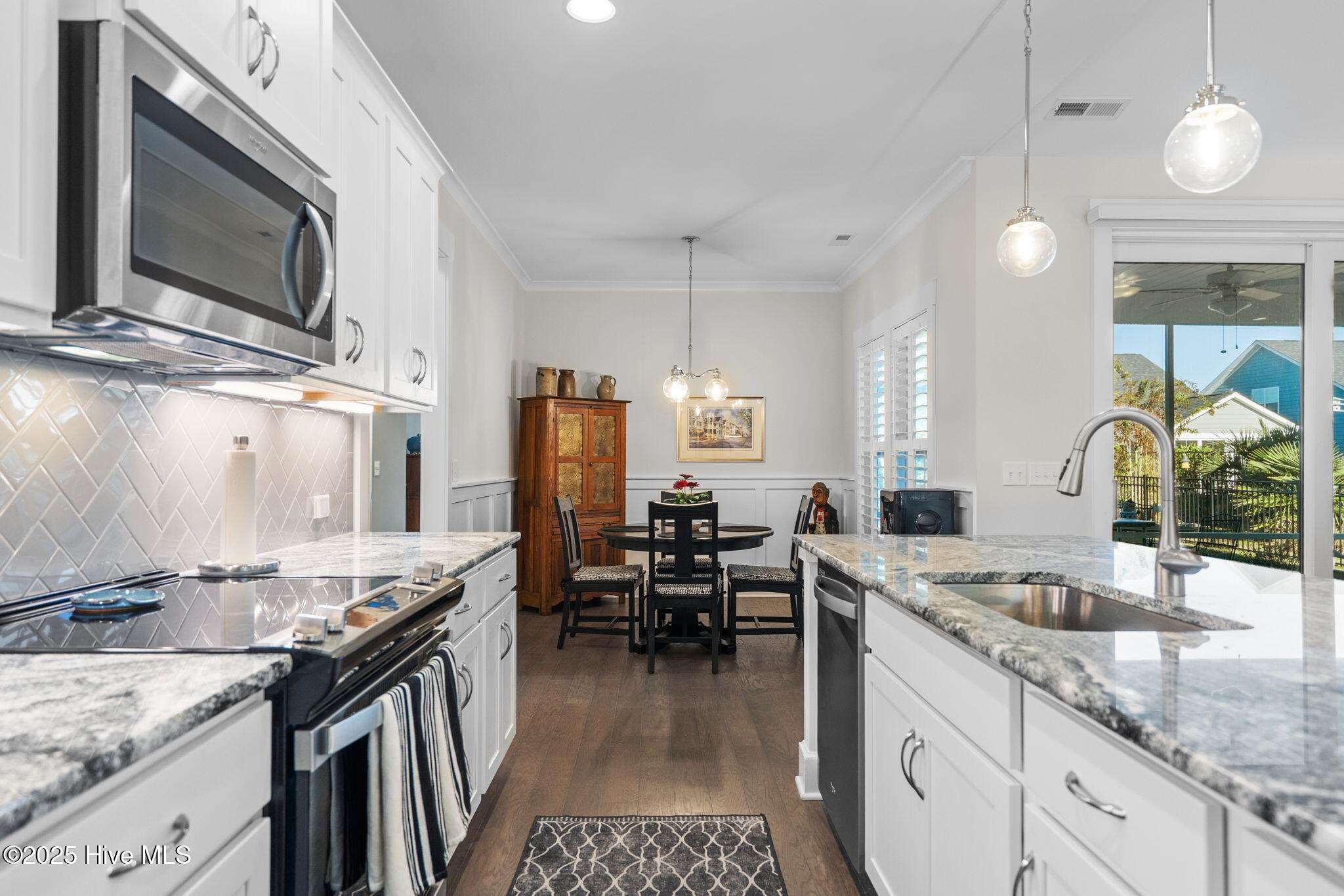 2267 Reefside Loop Northeast Leland, NC 28451 - Photo 13 of 70 kitchen