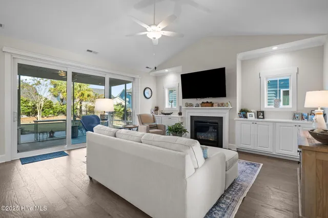 $545,000 | 2267 Reefside Loop Northeast, Leland, NC 28451