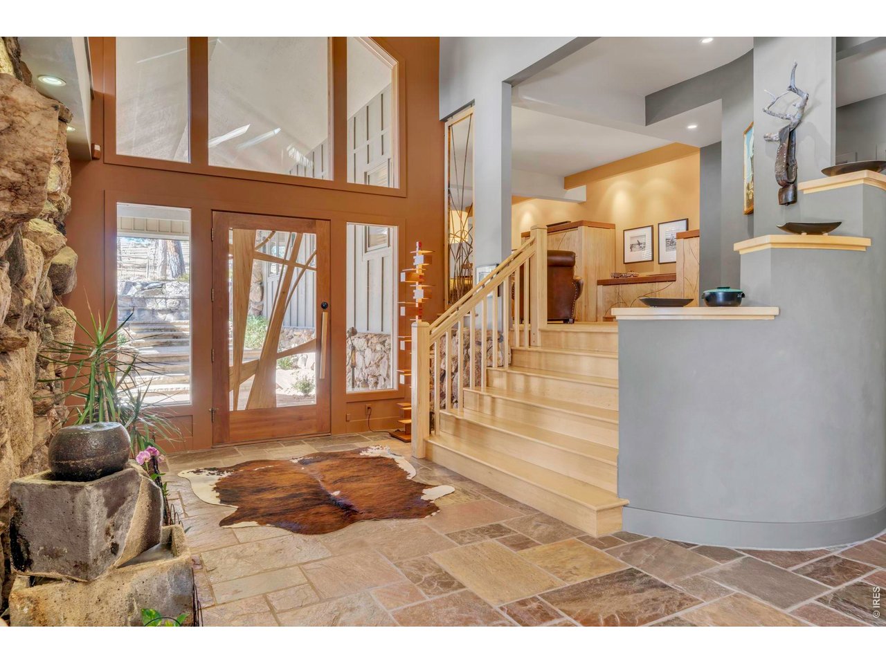 7321 Flagstaff Road Boulder, CO 80302 - Photo 4 of 48 Welcoming foyer with custom fountain