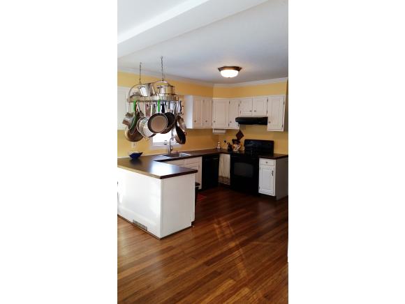 35 Drakeside Road Hampton, NH 03842 - Photo 3 of 28 Gallery Image 3