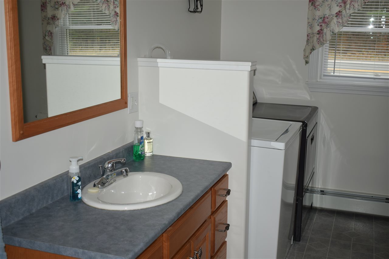 1210 Lancaster Road Northumberland, NH 03584 - Photo 21 of 38