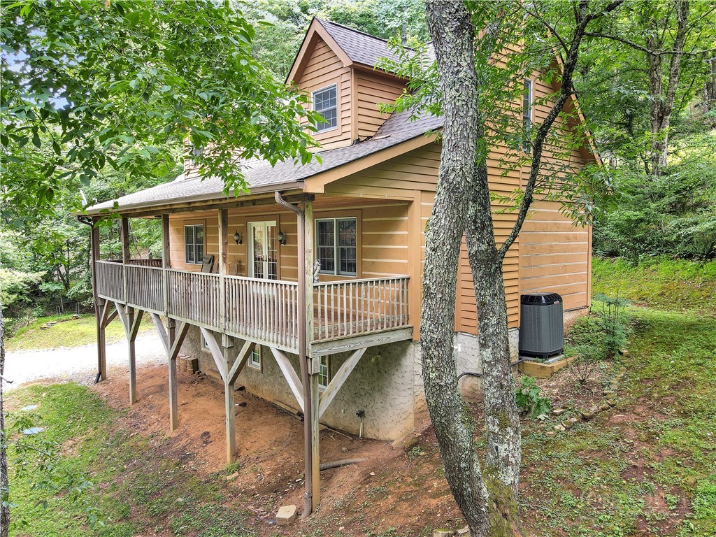 219 Red Maple Lane Boone, NC 28607 - Photo 32 of 37