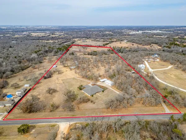 $1,125,000 | 2137 Farm To Market Road 3136, Cleburne, TX 76031