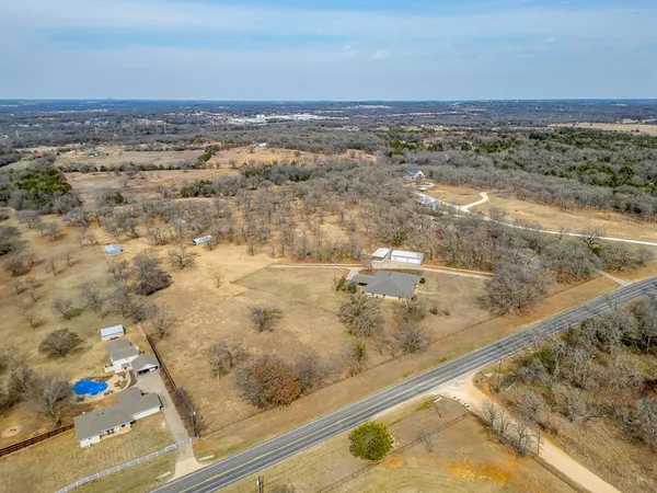 $1,125,000 | 2137 Farm To Market Road 3136, Cleburne, TX 76031