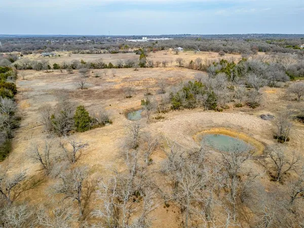 $1,125,000 | 2137 Farm To Market Road 3136, Cleburne, TX 76031