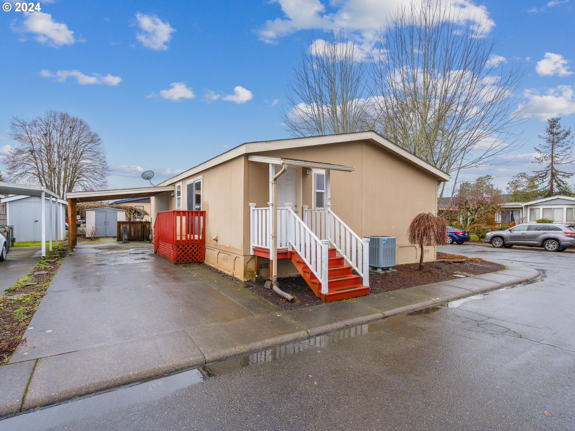 10660 Southwest Wilsonville Road, Unit 55 Wilsonville, OR 97070 - Photo 4 of 26 Gallery Image 4