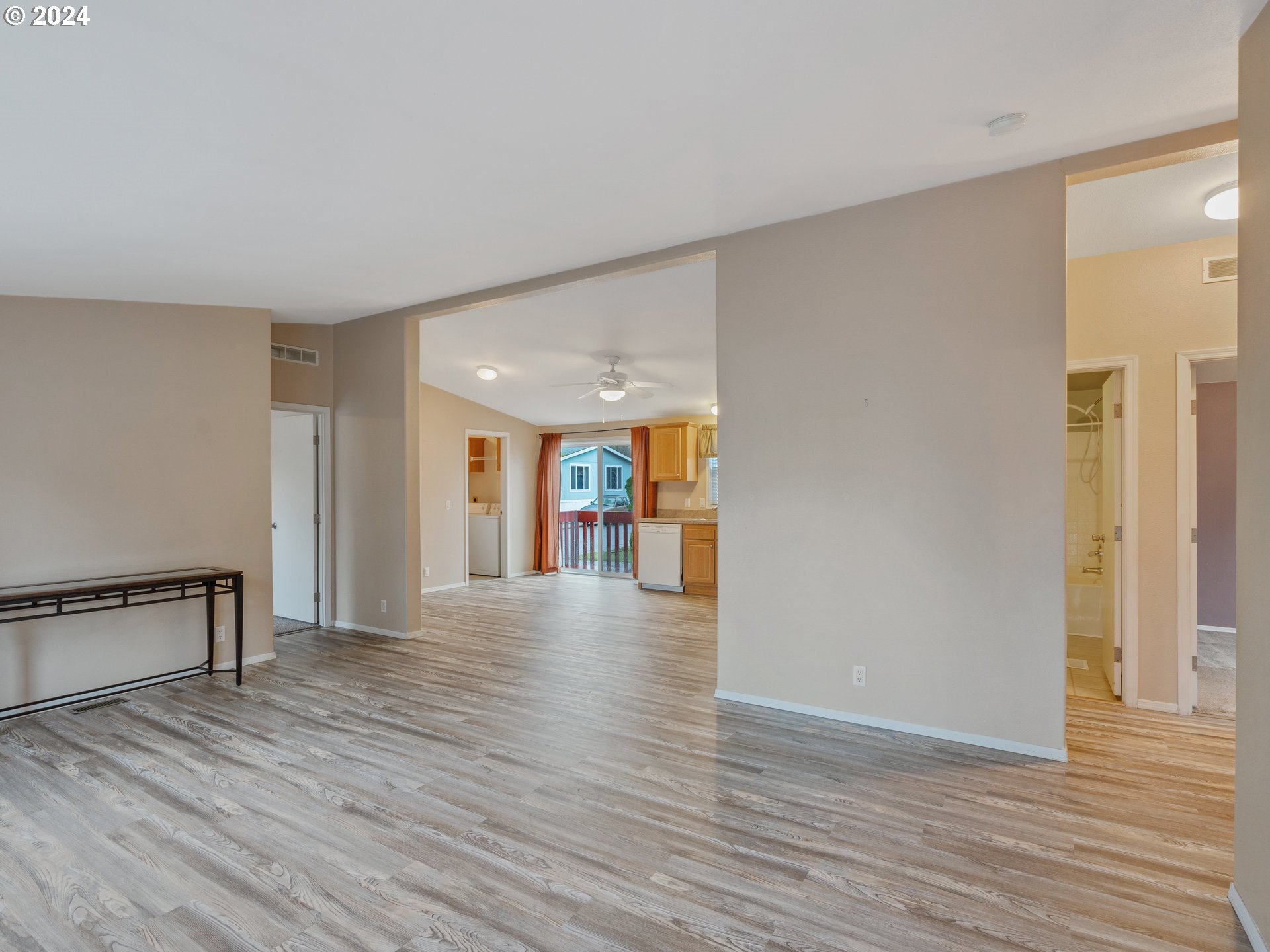 10660 Southwest Wilsonville Road, Unit 55 Wilsonville, OR 97070 - Photo 7 of 26 Gallery Image 7