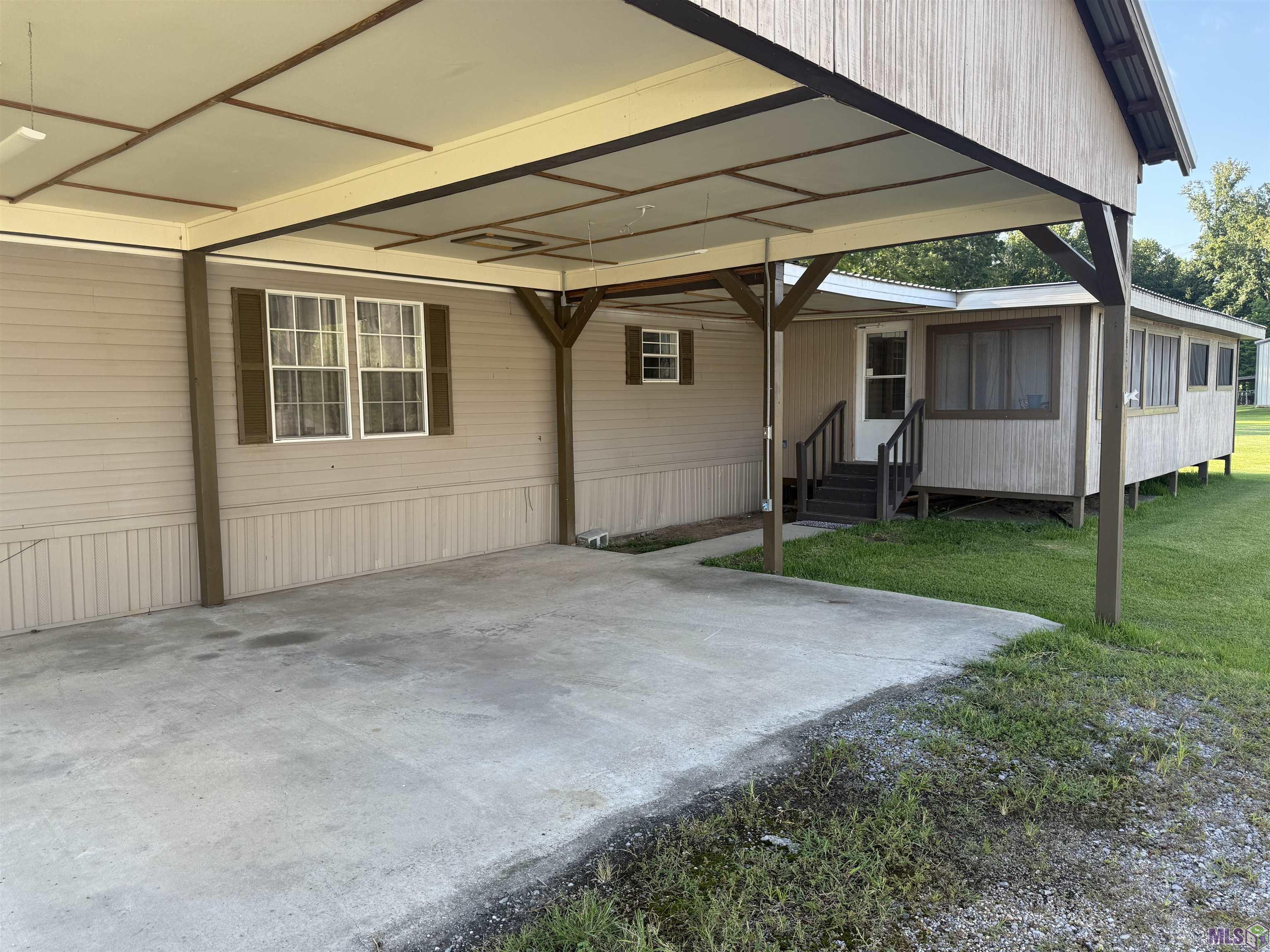 25880 Sawmill Road Plaquemine, LA 70764 - Photo 3 of 38
