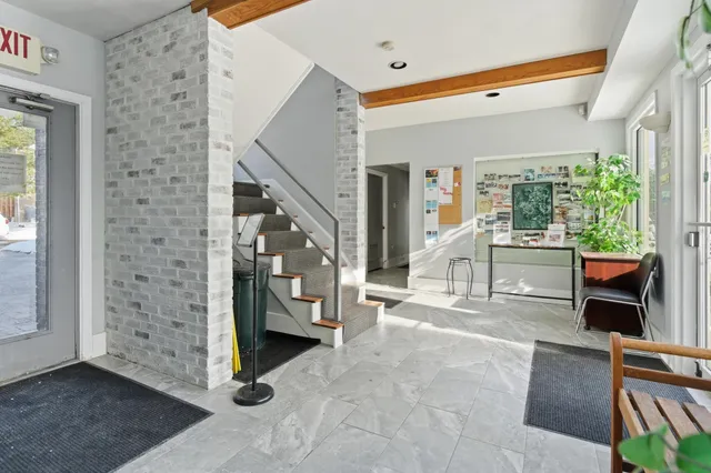 $340,000 | 15 Fieldstone Drive, Londonderry, NH 03053