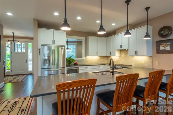 $1,150,000 | 13 Fitzgerald Road, Black Mountain, NC 28711