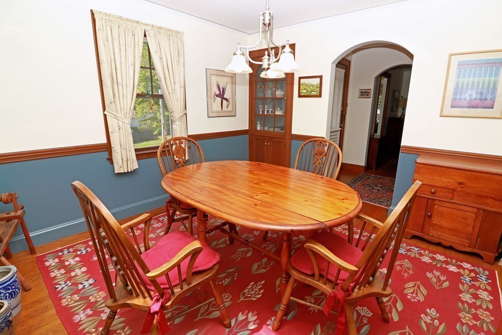 47 Avon Road Wellesley, MA 02482 - Photo 6 of 20