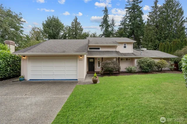 $1,895,000 | 6315 142nd Avenue Southeast, Bellevue, WA 98006