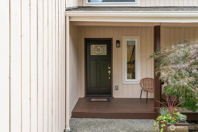 $1,895,000 | 6315 142nd Avenue Southeast, Bellevue, WA 98006