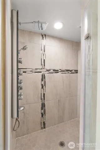 $1,895,000 | 6315 142nd Avenue Southeast, Bellevue, WA 98006