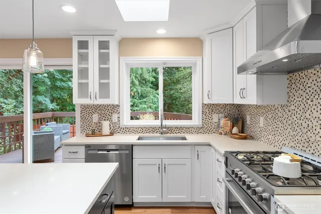 $1,920,000 | 6315 142nd Avenue Southeast, Bellevue, WA 98006