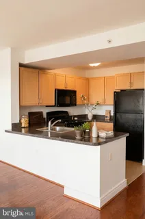 $1,720 | 800 4th Street Southwest, Unit S605, Washington, DC 20024