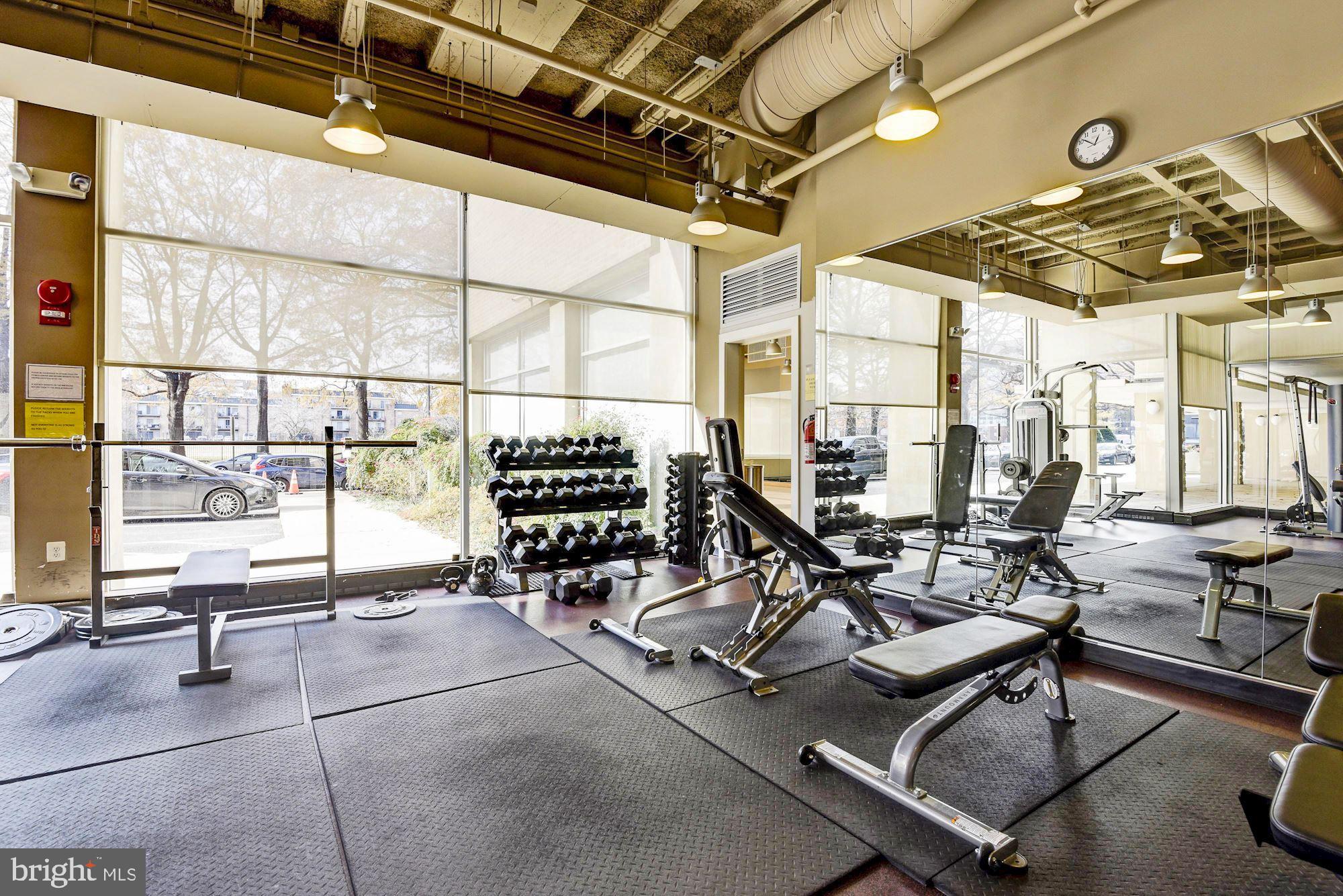 800 4th Street Southwest, Unit S605 Washington, DC 20024 - Photo 10 of 17