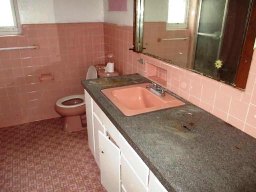 10305 Frankstown Road Pittsburgh, PA 15235 - Photo 14 of 20 Gallery Image 14