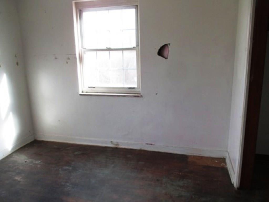 10305 Frankstown Road Pittsburgh, PA 15235 - Photo 8 of 20 Gallery Image 8