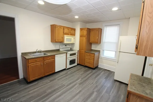 $1,850 | 16 Main Street, Unit 16LF, Flemington, NJ 08822