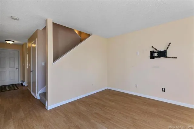 $2,150 | 675 Townsend Avenue, Unit 134, New Haven, CT 06512