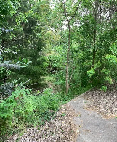 $1,200,000 | 1812 North Sam Houston Parkway West, Houston, TX 77038