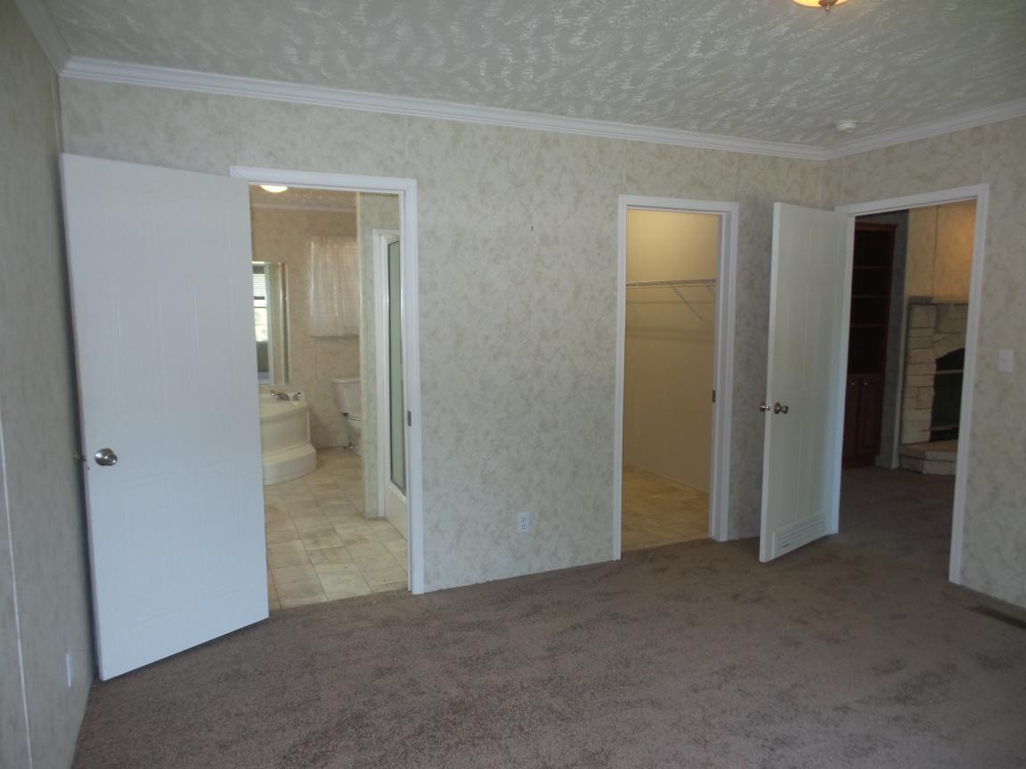 8426 Rolling Woods Way Corryton, TN 37721 - Photo 15 of 24 Gallery Image 15
