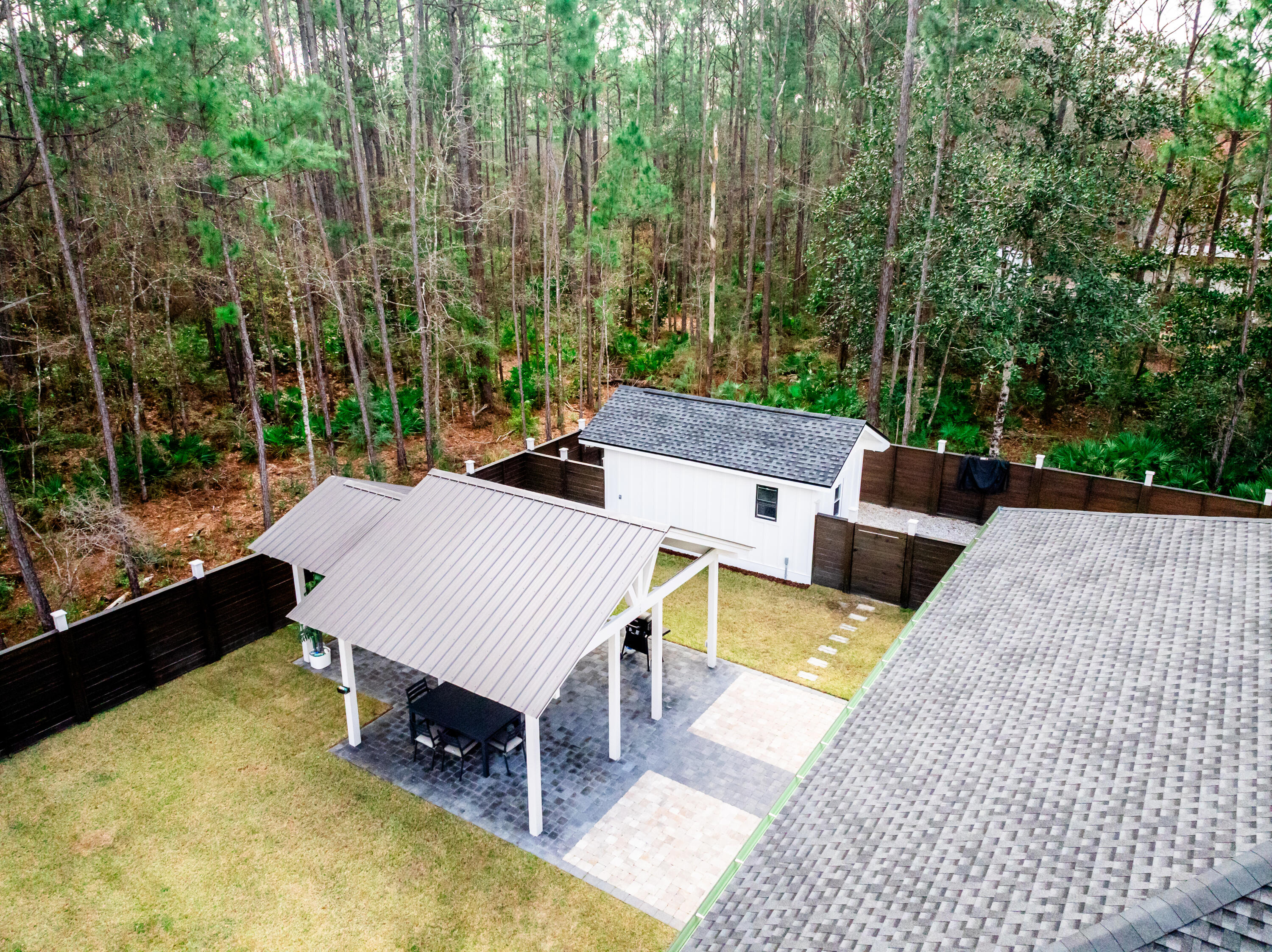 192 Bayou Circle Freeport, FL 32439 - Photo 4 of 45 DJI_0623