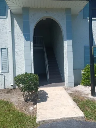 $110,000 | 245 South McMullen Booth Road, Unit 17, Clearwater, FL 33759