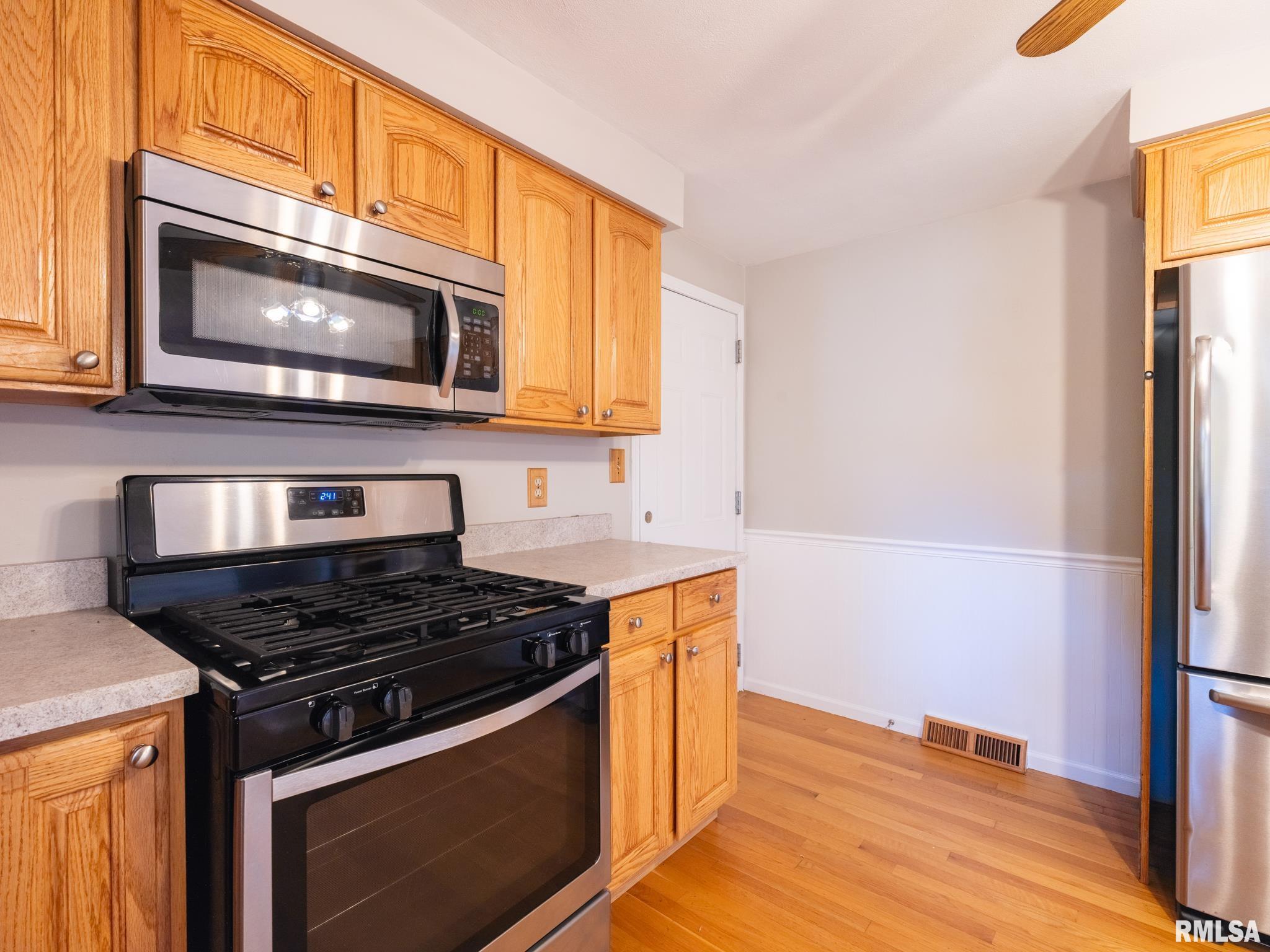 9622 West Lancaster Road Mapleton, IL 61547 - Photo 12 of 63