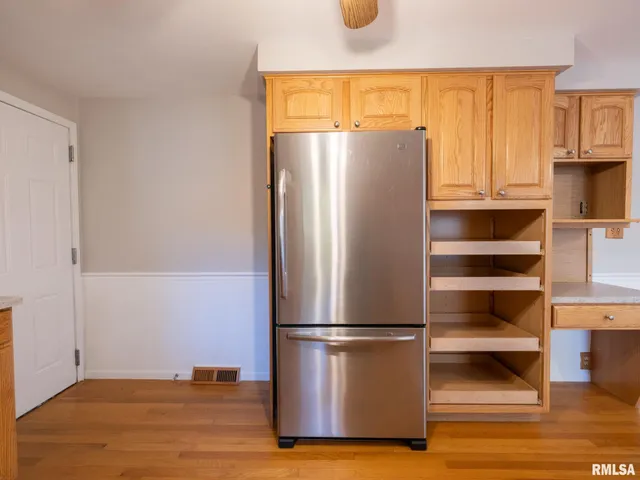 $289,000 | 9622 West Lancaster Road, Mapleton, IL 61547