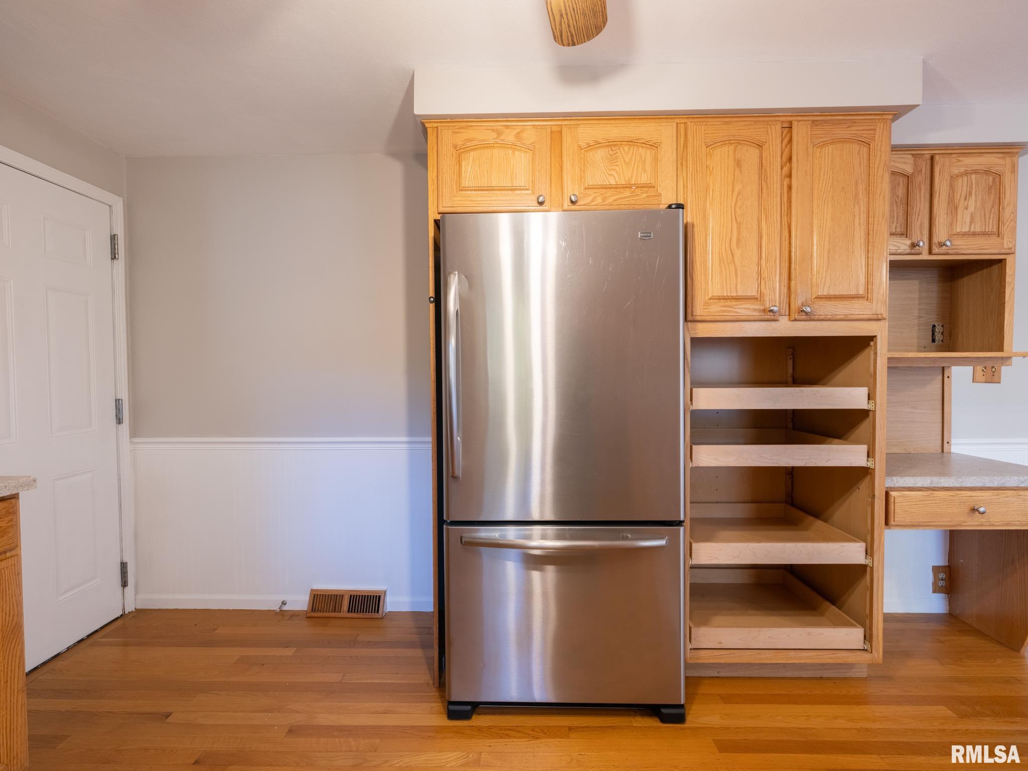 9622 West Lancaster Road Mapleton, IL 61547 - Photo 14 of 63