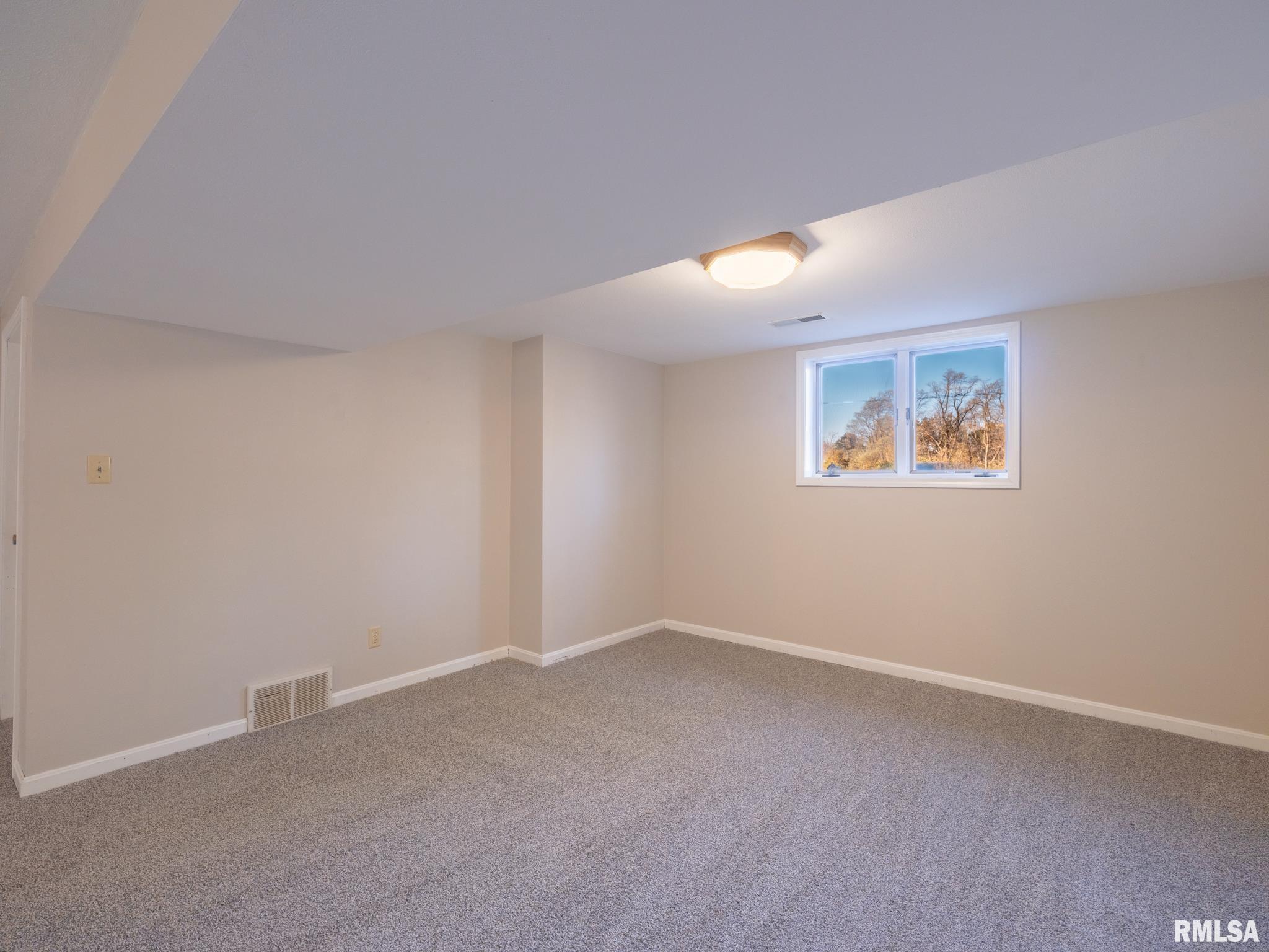 9622 West Lancaster Road Mapleton, IL 61547 - Photo 35 of 63