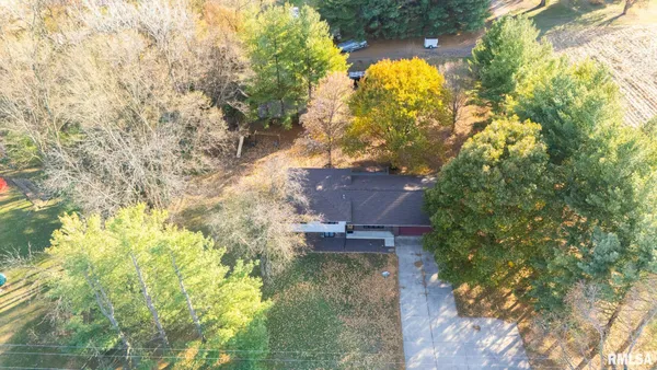 $279,000 | 9622 West Lancaster Road, Mapleton, IL 61547