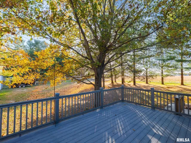 $289,000 | 9622 West Lancaster Road, Mapleton, IL 61547