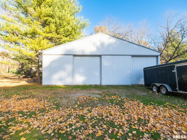 $289,000 | 9622 West Lancaster Road, Mapleton, IL 61547