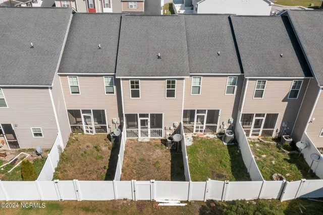 $1,325 | 436 Caldwell Loop, Jacksonville, NC 28546