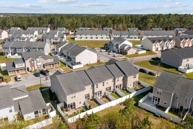 $1,325 | 436 Caldwell Loop, Jacksonville, NC 28546