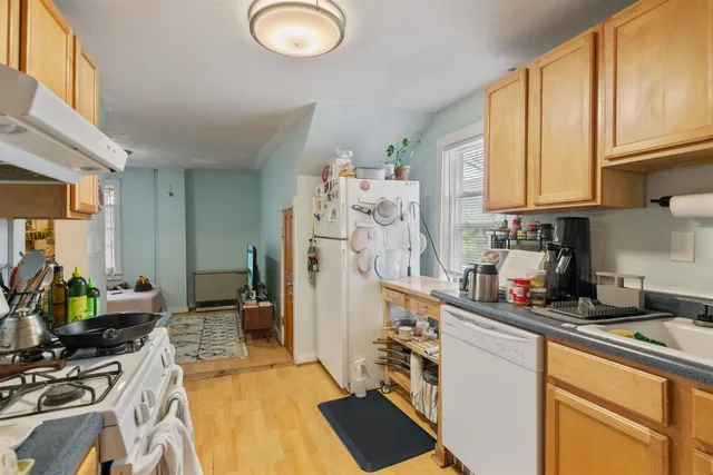 $624,000 | 40 1/2 Convent Square, Burlington, VT 05401