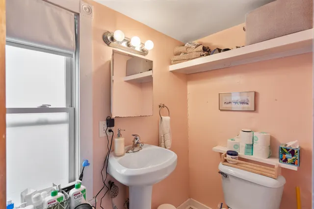 $624,000 | 40 1/2 Convent Square, Burlington, VT 05401