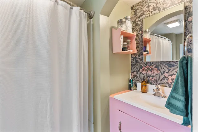 $624,000 | 40 1/2 Convent Square, Burlington, VT 05401