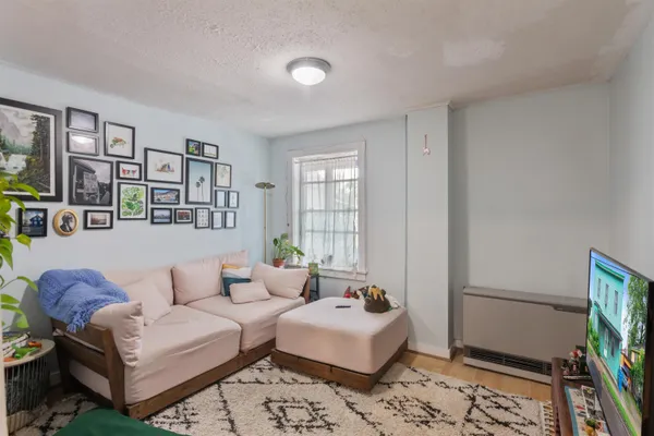 $624,000 | 40 1/2 Convent Square, Burlington, VT 05401