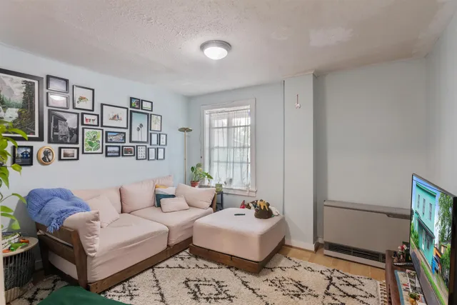 $624,000 | 40 1/2 Convent Square, Burlington, VT 05401