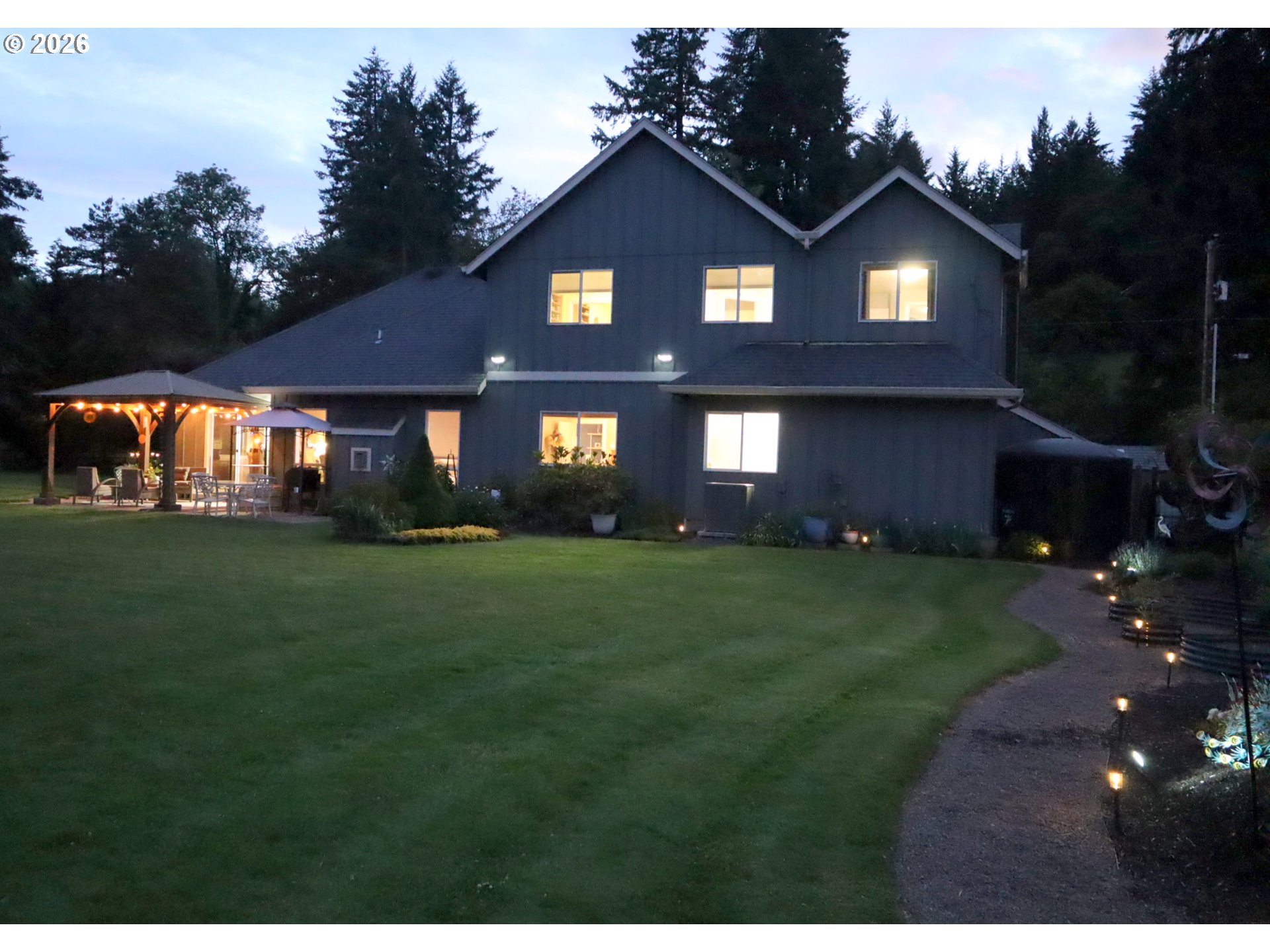 29778 Gimpl Hill Road Eugene, OR 97405 - Photo 45 of 45 a front view of house with yard and green space